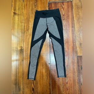 Betsy Johnson Workout Leggings XS